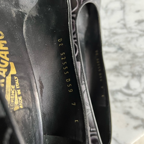 Authentic Salvatore Ferragamo Heels - Picture 5 of 6